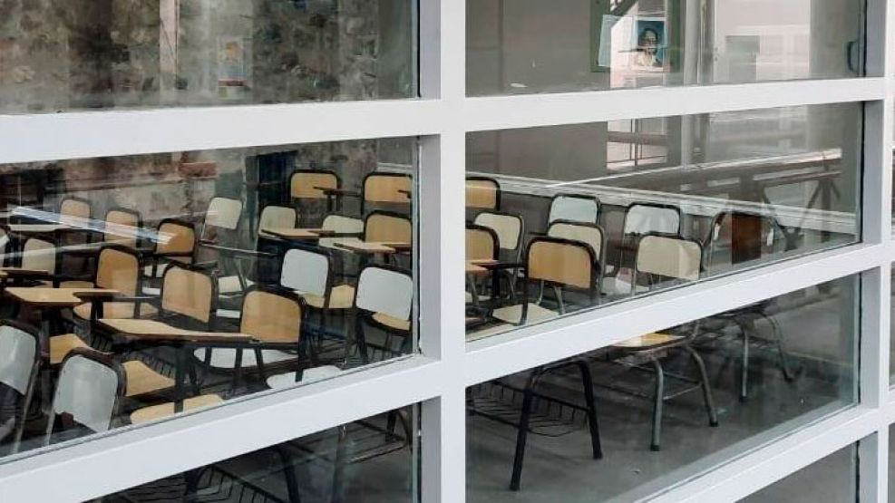 Comenzó el paro universitario docentes y no docentes de 48 horas por reclamo salarial