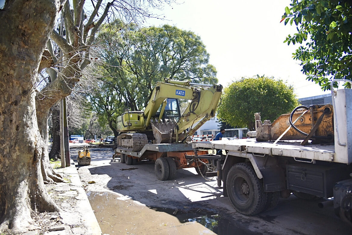 La Plata: La Municipalidad encara obras de repavimentación para mejorar el acceso al Hospital de Niños