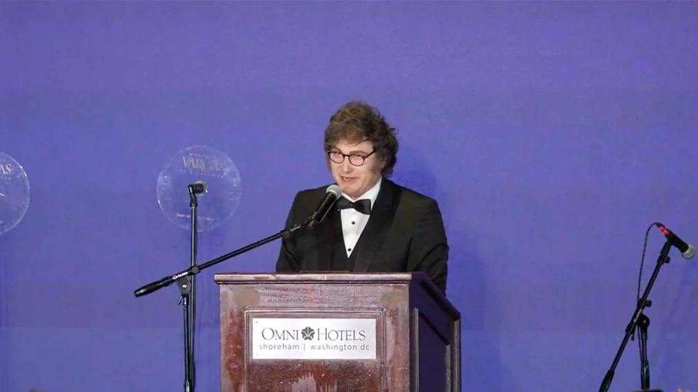 Javier Milei en la previa a la asunción de Donald Trump, recibió el premio “Titán de la Reforma Económica”