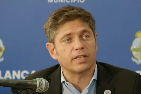 Axel Kicillof le reclamó a Javier Milei una parte del acuerdo con el FMI para reconstruir Bahía Blanca