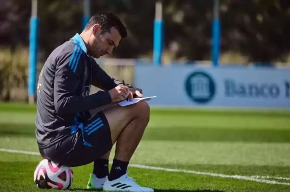 Lionel Scaloni hizo el recorte y hay sorpresas en la lista de la Selección Argentina