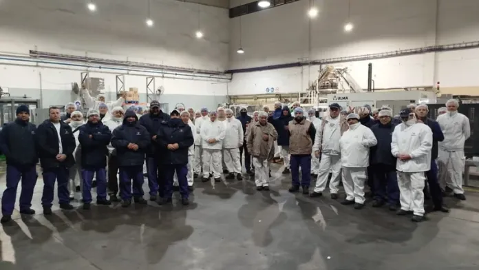 Crisis en Molinos Río de la Plata: echaron a 10 trabajadores y hay paro de actividades