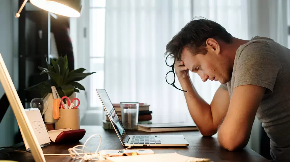 Un informe advierte que la mitad de los argentinos sufre de «estrés económico»