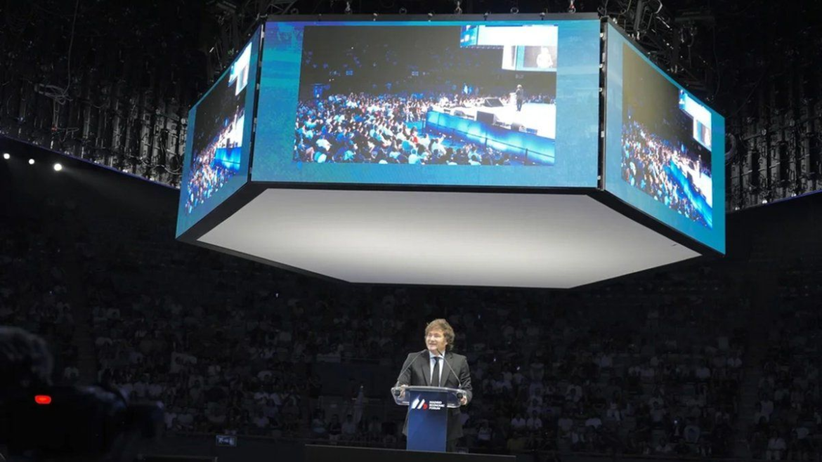 Desde España, Javier Milei volvió a atacar a los periodistas: «No los odiamos los suficiente»