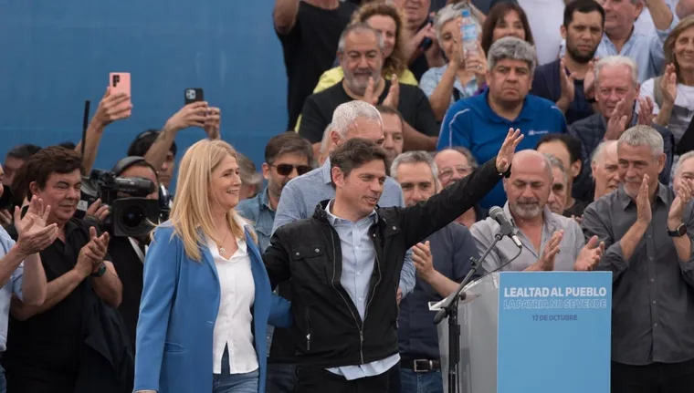 Axel Kicillof prepara agenda territorial intensa antes del inicio de la campaña electoral