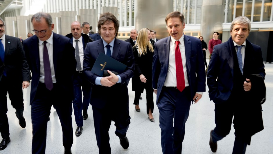 El FMI pierde a su referente más duro sobre la deuda argentina y crecen las dudas sobre el programa