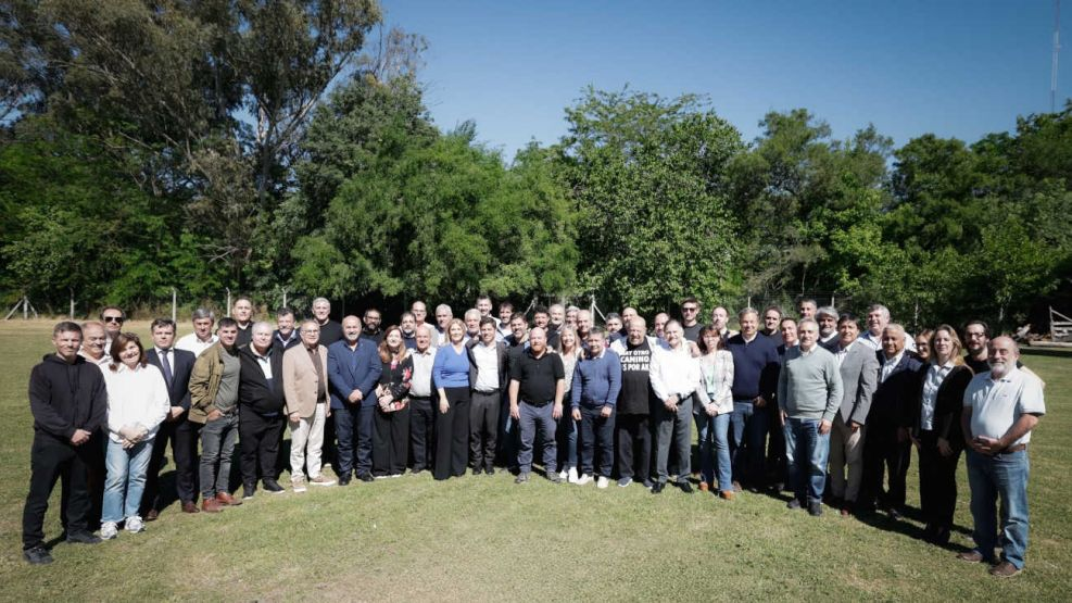 El peronismo bonaerense reflexiona tras el escrutinio definitivo: “Seguimos avanzando, derecho al futuro”