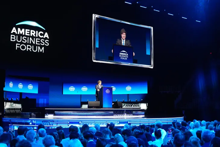 En Miami, Milei defendió el capitalismo y alertó sobre el avance del comunismo en Occidente