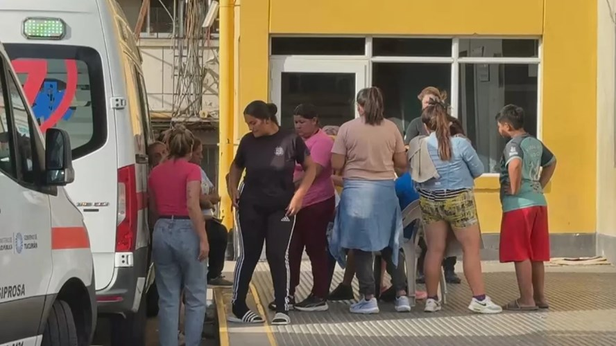 Tucumán: murió la nena baleada y su madre exige justicia; vecinos incendiaron la casa de los presuntos asesinos