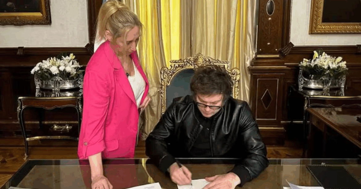 Milei firmará un decreto para actualizar los salarios de funcionarios nacionales