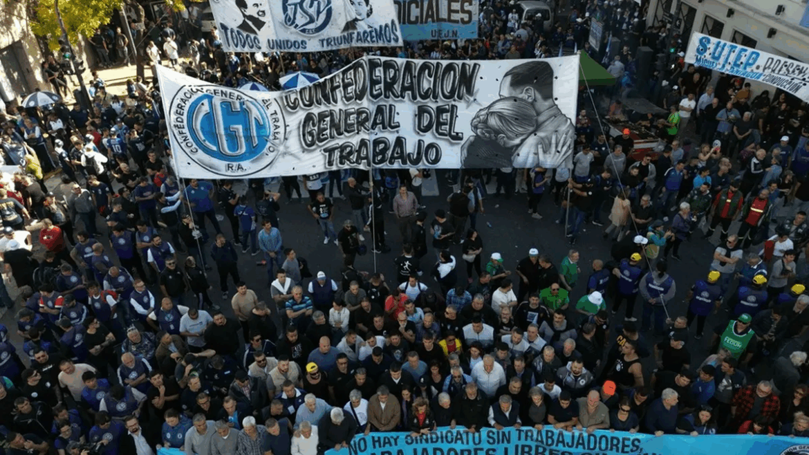 El 18D suma apoyos: la marcha contra la reforma laboral crece más allá de la CGT