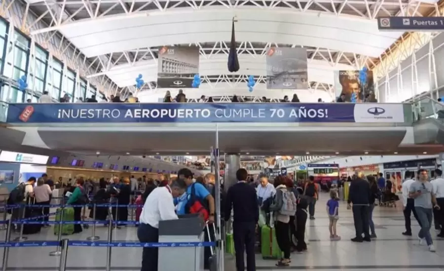 Aeropuerto de Ezeiza: cierre programado este viernes 9 de enero por mantenimiento en las pistas