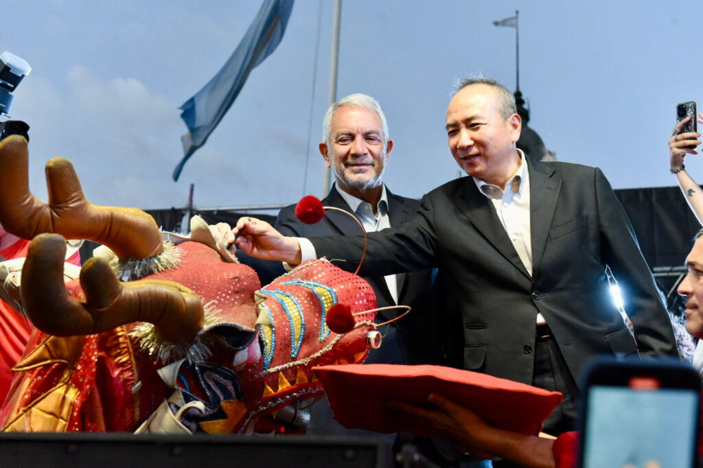 Multitudinaria celebración del Año Nuevo Chino en Plaza Moreno