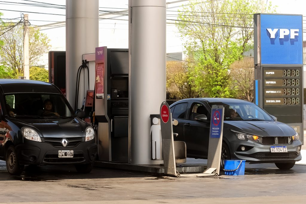 Nuevo aumento de combustibles en La Plata: ya suman cuatro subas en dos semanas