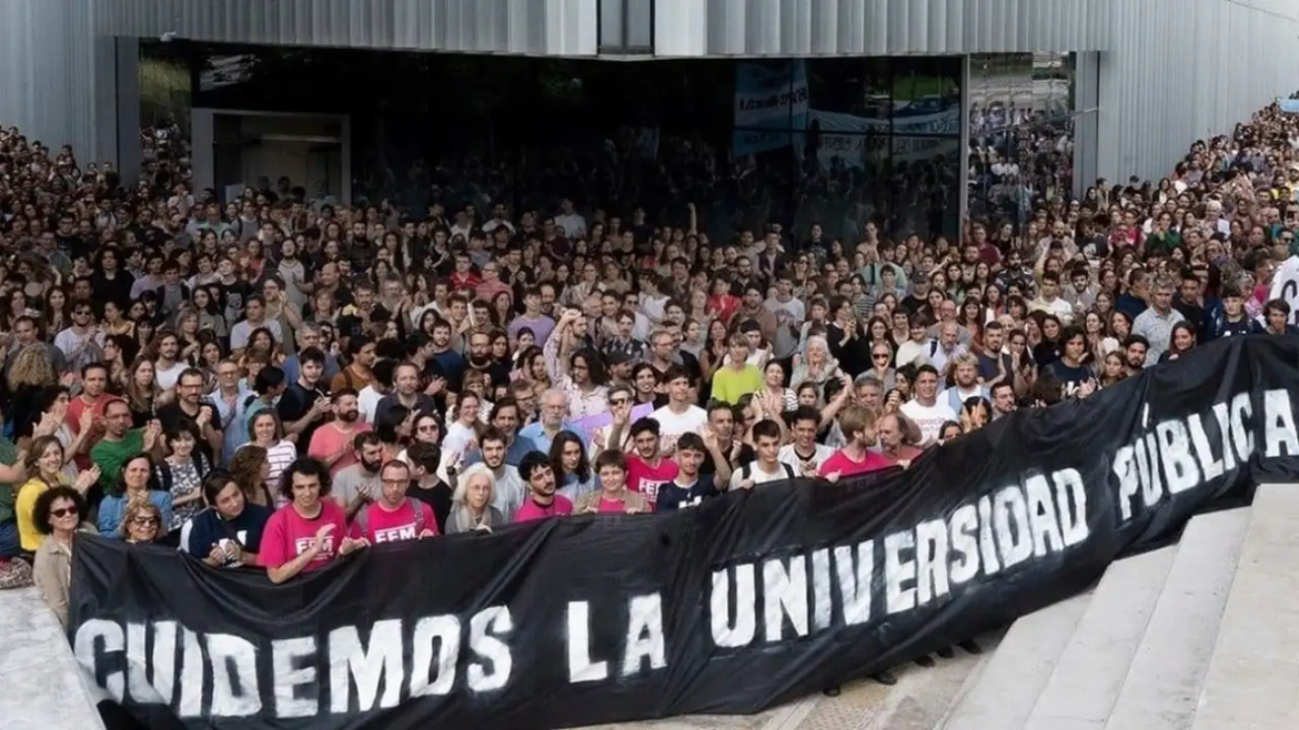 Crece el conflicto en las universidades: reclaman paritarias urgentes en medio del paro docente