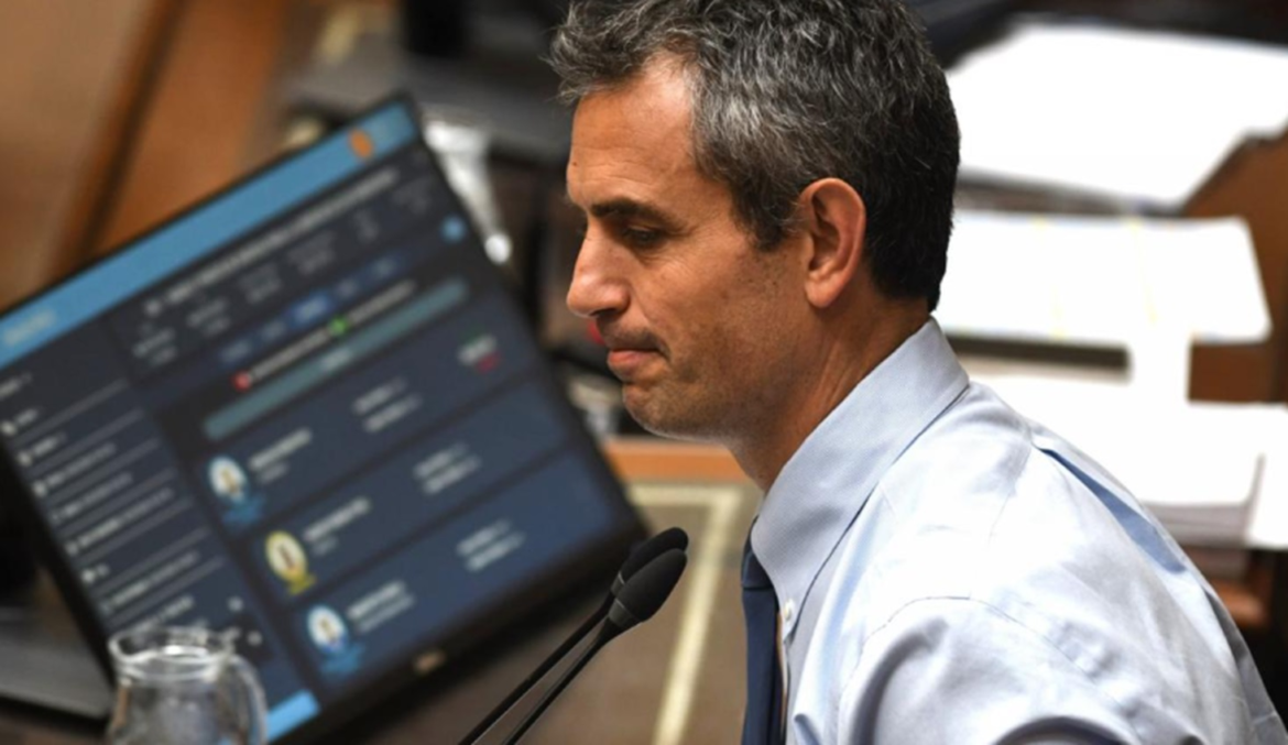 Diputados otorgó aumentos de hasta el 20% a cargos jerárquicos y crece la polémica