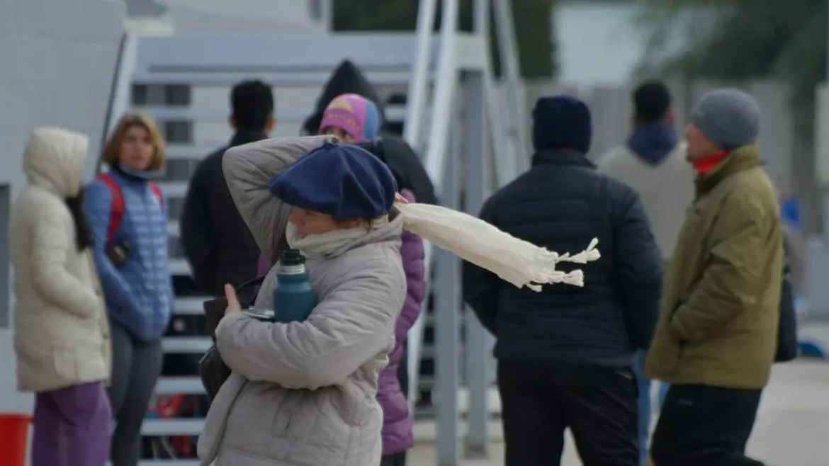 Ola polar: el SMN emitió alerta amarilla por frío extremo en el AMBA y gran parte del país