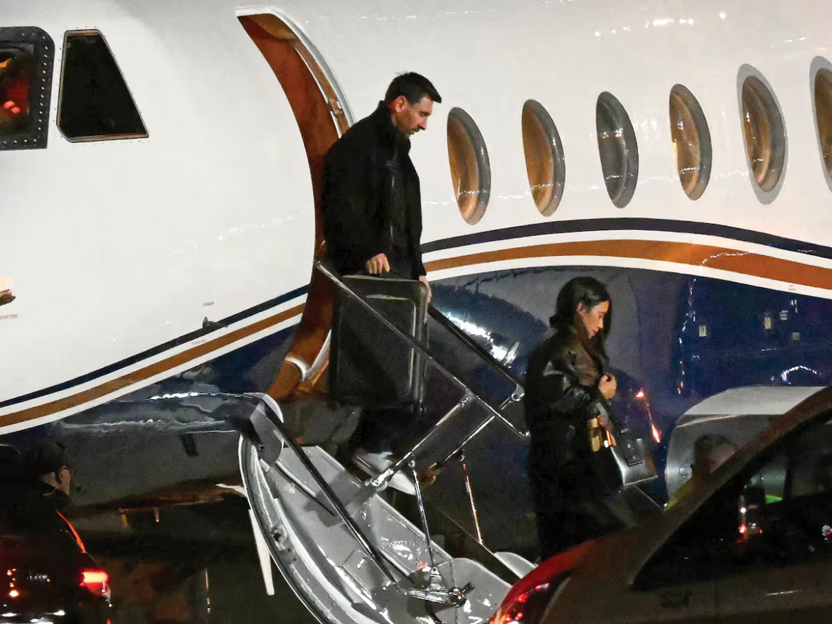 Messi regresó a Miami tras despedir a su padre y su vuelta al fútbol sigue en duda