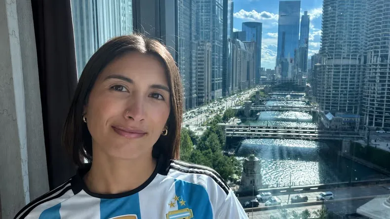 🇦🇷🚨 “NOS TRATARON COMO CRIMINALES”: LIBERARON A LA ARGENTINA DETENIDA POR ICE EN EE.UU.