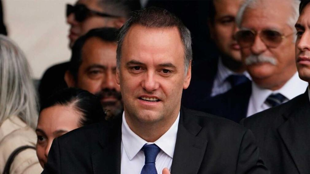 EL FISCAL ACORRALÓ A ADORNI: DEBERÁ EXPLICAR MILLONES EN EFECTIVO, LUJOS Y VIAJES