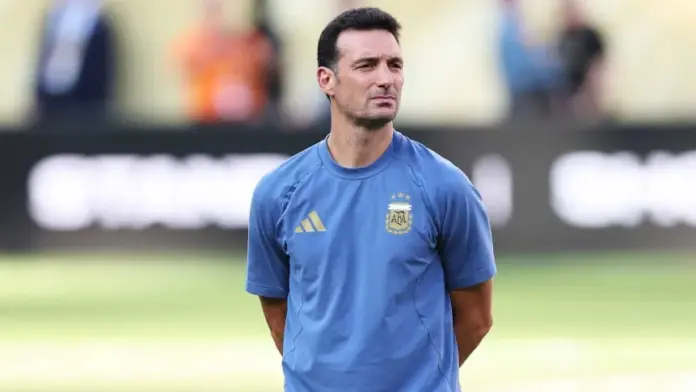 La Selección vuelve al trabajo y Scaloni empieza a definir el equipo para enfrentar a Bolivia