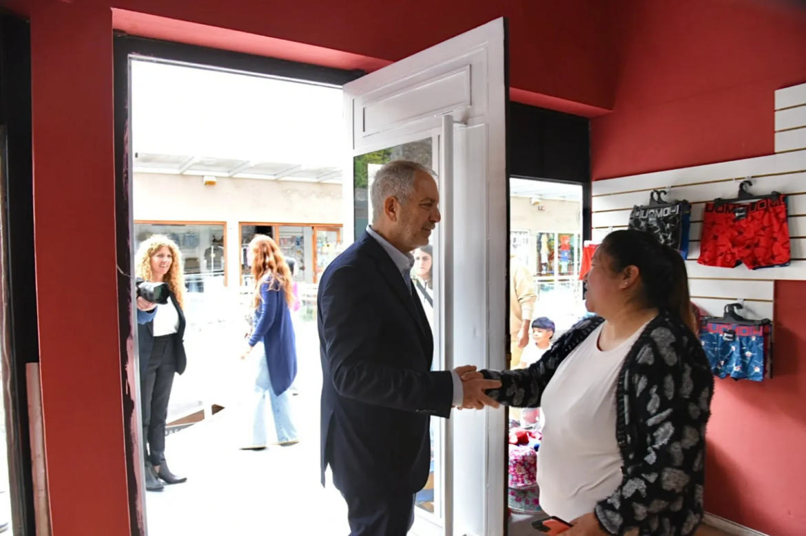 La Plata: Tras la relocalización de la venta ambulante, ya funcionan los nuevos paseos comerciales