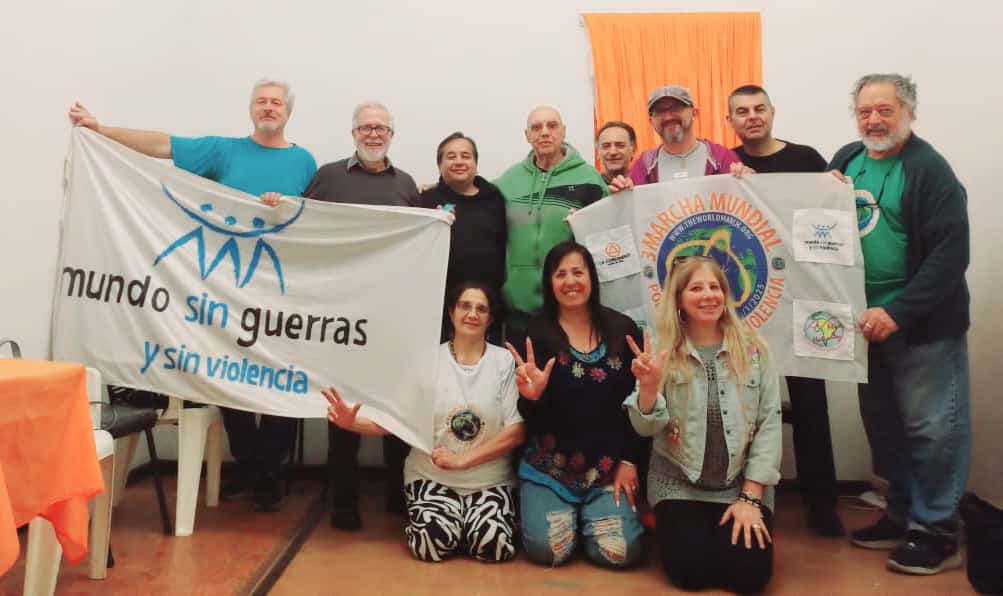 El Equipo Base de la 3° Marcha Mundial por la Paz y la No Violencia llega a Buenos Aires y a la Universidad de Madres de Plaza de Mayo