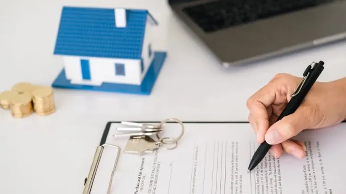 Los alquileres firmados bajo la ley que derogó Milei subirán 149% en marzo