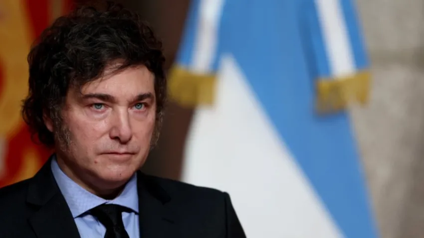 Milei suspendió su viaje a España, pero mantiene la visita de Estado a Israel