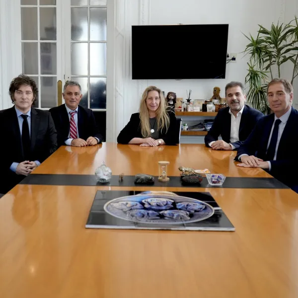 Milei se reunió con Santilli y Ritondo y dieron el primer paso para ir juntos en la Provincia de Buenos Aires