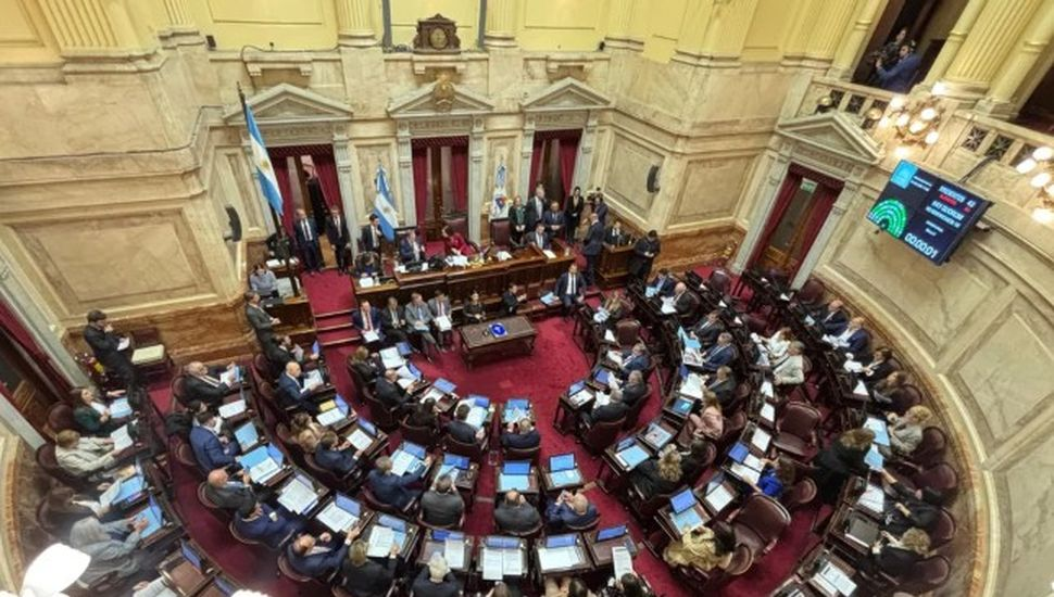 Los senadores tendrán otro aumento y pasarán a cobrar más de $9,5 millones