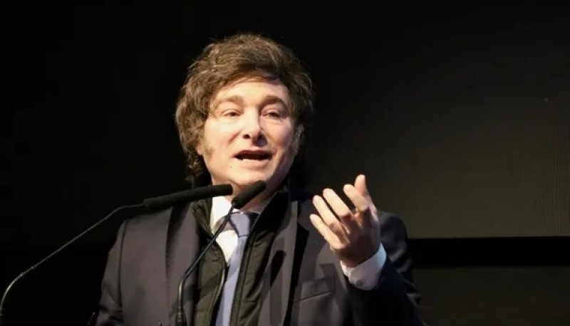 Javier Milei trató de «boludo» a Axel Kicillof durante el congreso libertario