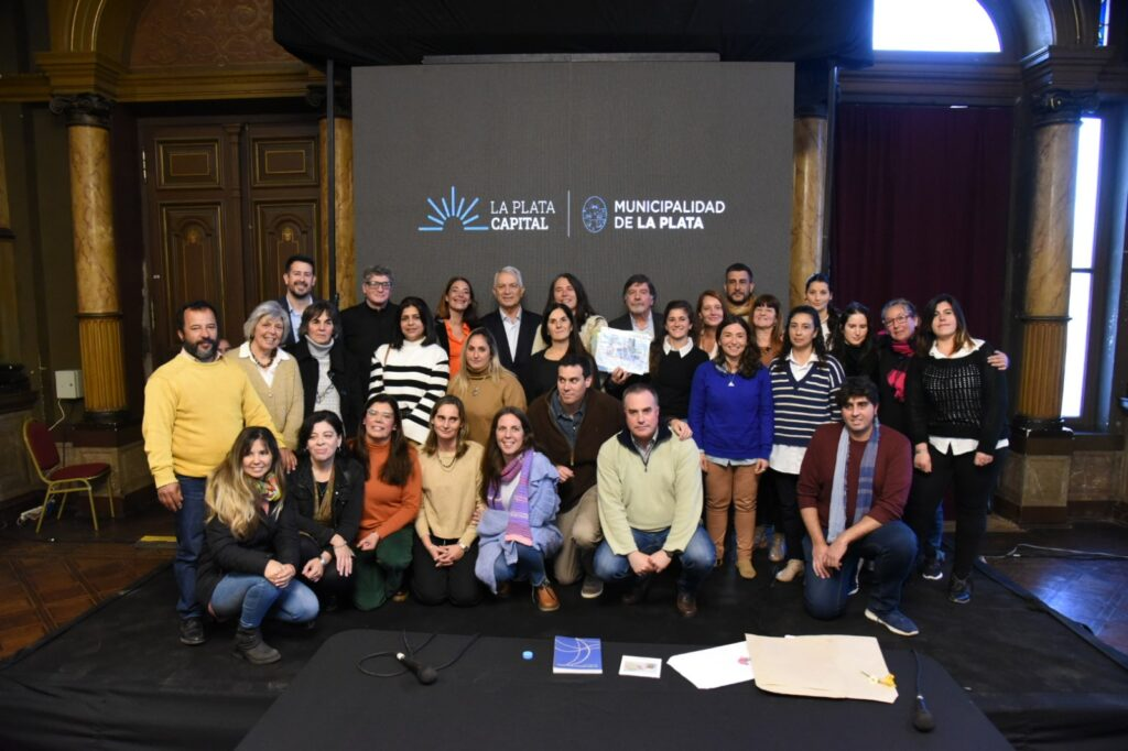 La Plata: Municipio y Provincia anunciaron la segunda etapa de la puesta en valor de establecimientos educativos