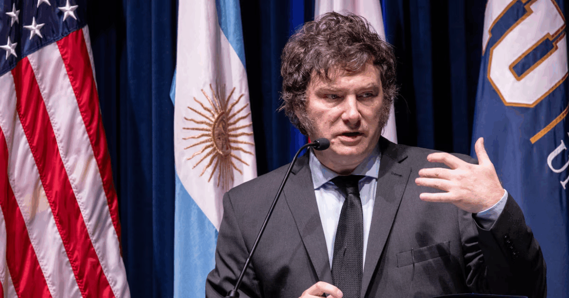 Viaje exprés con escala en el show: Milei se va a EE.UU. pero vuelve para las elecciones en Buenos Aires