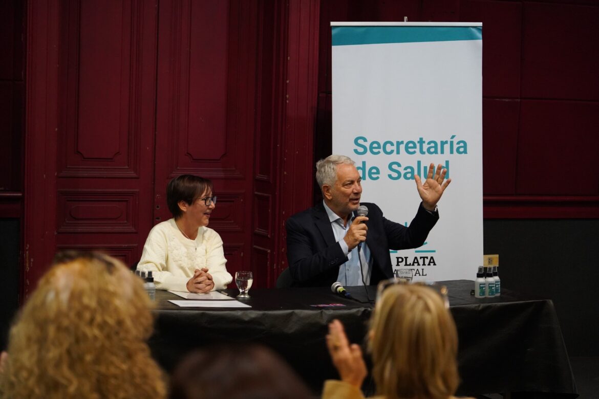 Alak lanzó el Plan de Prevención contra el Dengue 2025/2026 en La Plata