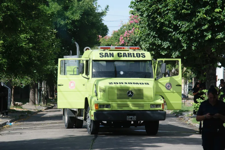 🔥 Tragedia en Los Hornos: un padre y su hija murieron en un incendio en La Plata