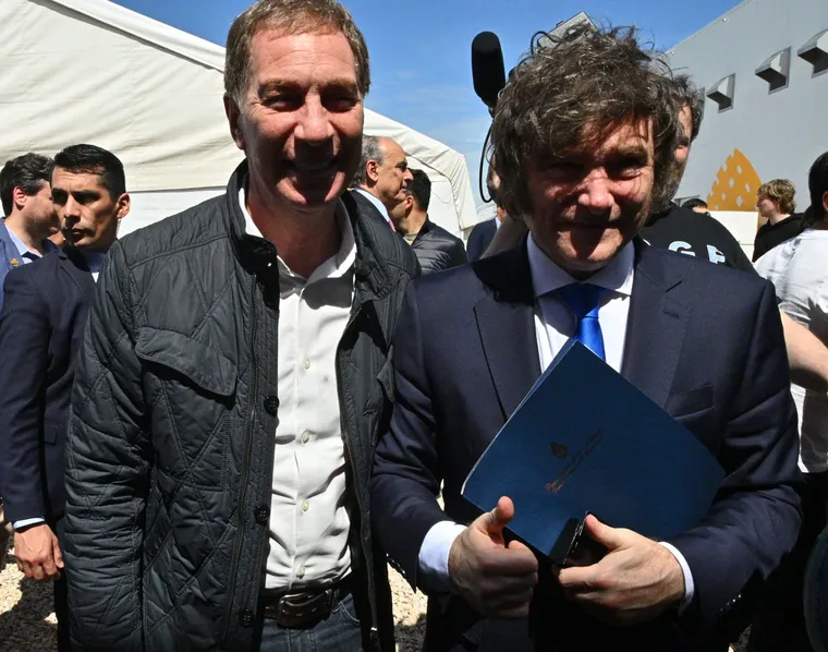 El Gobierno apelará el fallo que rechazó la reimpresión de boletas y busca que Santilli encabece la lista oficialista