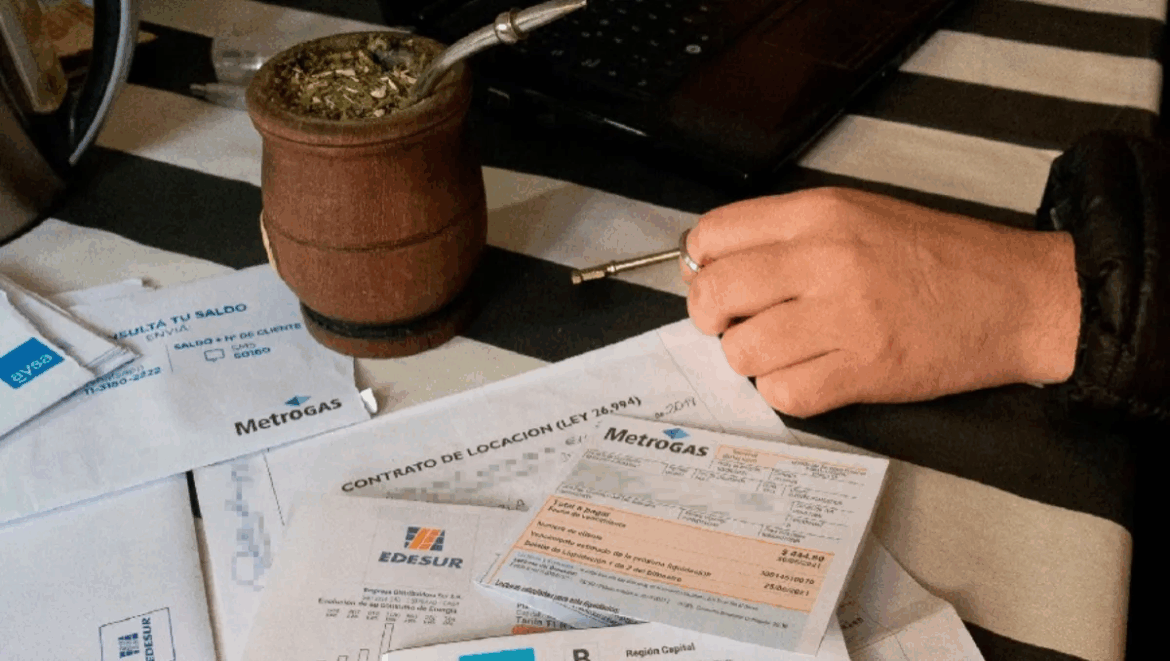 Enero arranca con una nueva ola de aumentos en tarifas y servicios