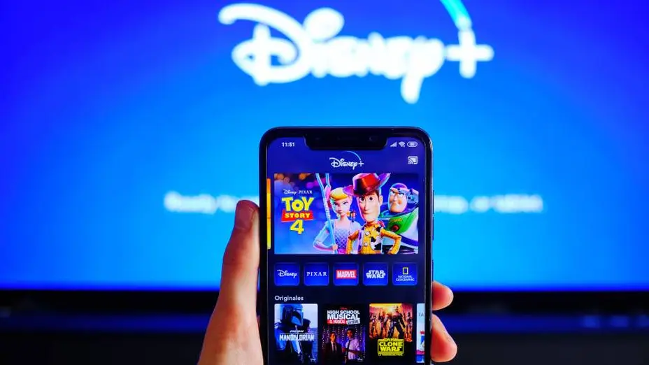 🌐✨ Disney+ renueva su plataforma a nivel global: nueva navegación, integración con Hulu y un sistema de recomendaciones más inteligente 🎬📱