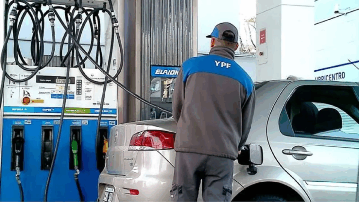 YPF anunció una baja del 2% en los precios de los combustibles a partir de esta semana
