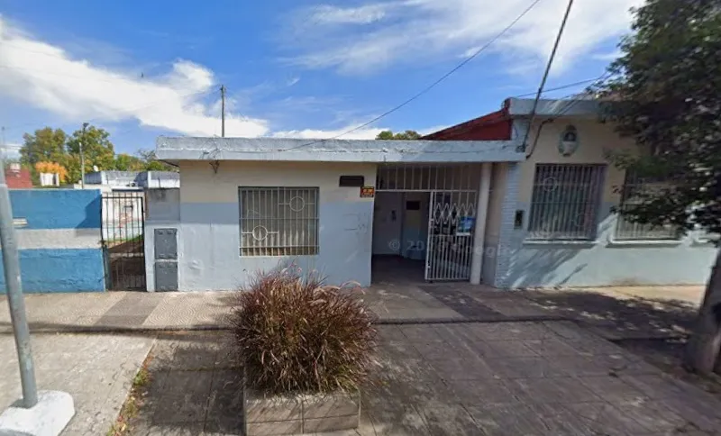 Hurlingham: allanan la casa de un alumno de 12 años por amenazas a una escuela