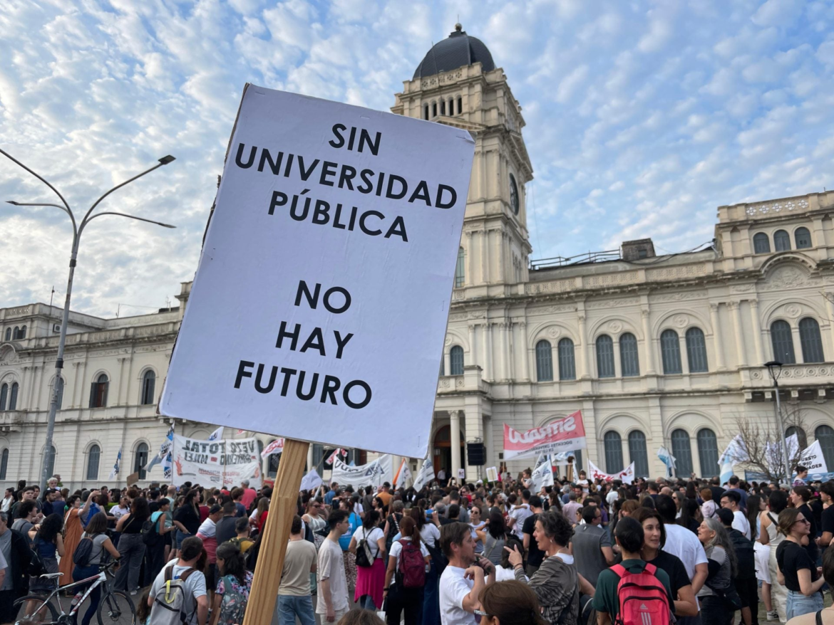 Universidades redoblan la presión contra el Gobierno y convocan a una nueva Marcha Federal