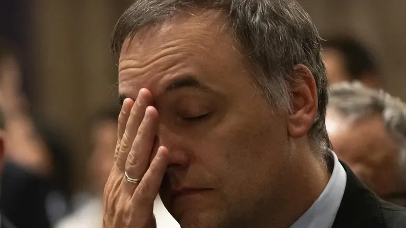 Avanza la investigación sobre Adorni: nuevos gastos en el exterior bajo la lupa judicial