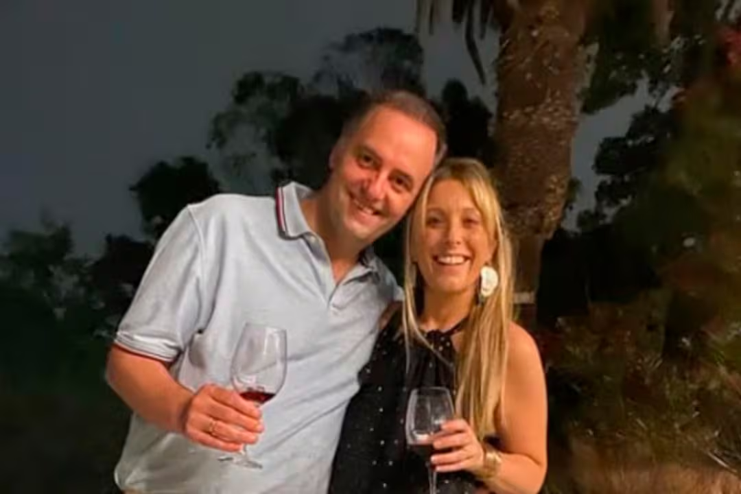 Investigan el viaje de Adorni y su esposa desde Nueva York: dudas sobre quién pagó los pasajes