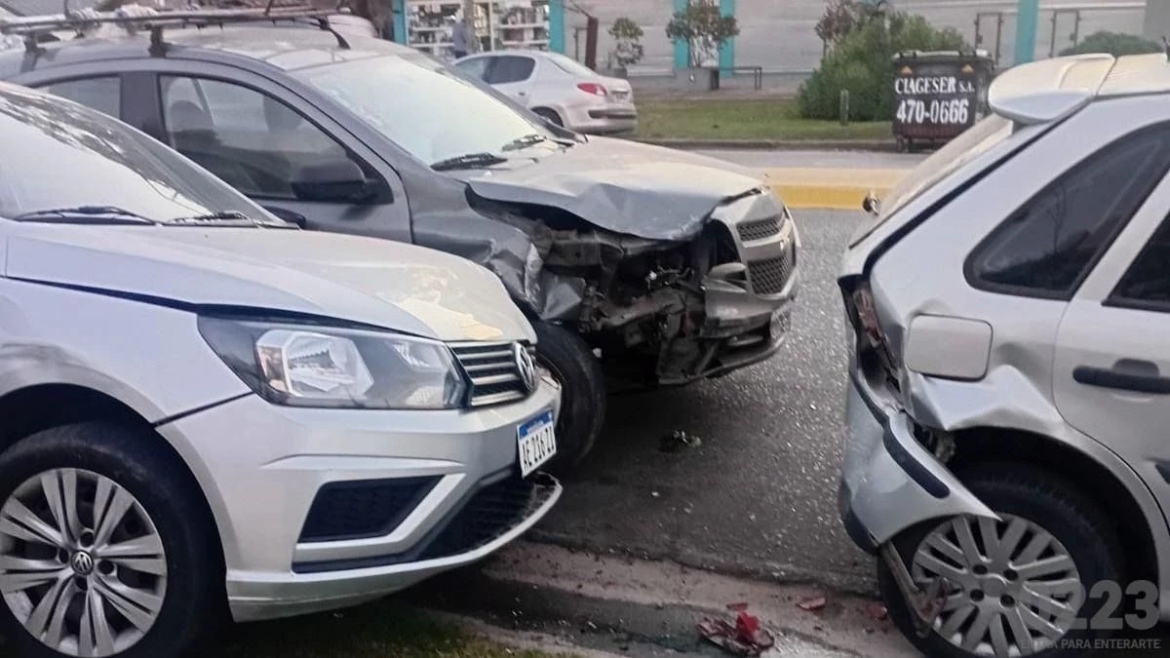 “Se durmió al volante”: violento choque en Mar del Plata dejó una mujer herida y reavivó el debate sobre la seguridad vial