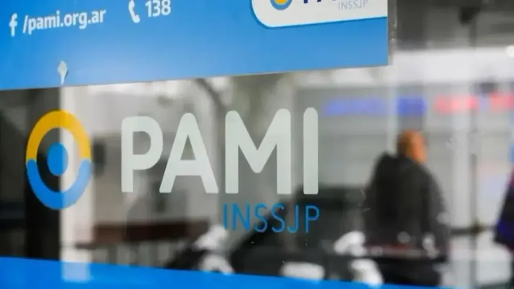 La oposición busca declarar la emergencia del PAMI por recortes y problemas en la atención