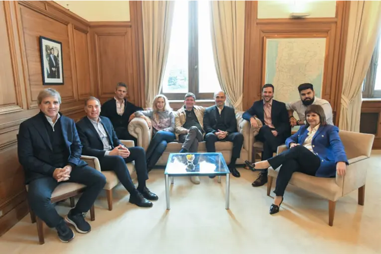 El Gobierno busca reactivar el Congreso y acelerar el tratamiento de reformas clave