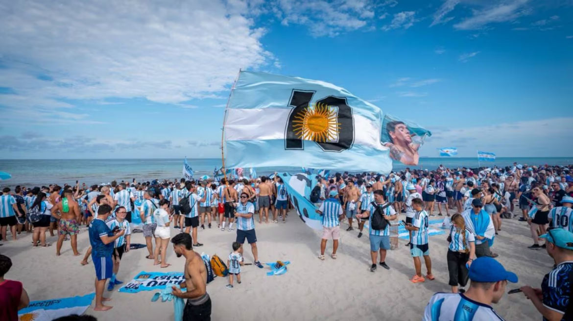 La pasión argentina copó Miami: multitudinario banderazo antes del duelo ante Cabo Verde