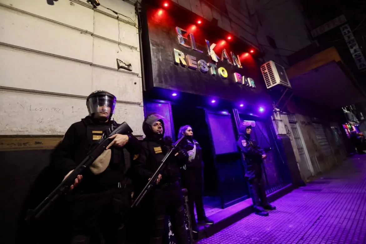 Golpe al narcomenudeo en Constitución: detuvieron a 17 personas y secuestraron casi 8.800 dosis de droga