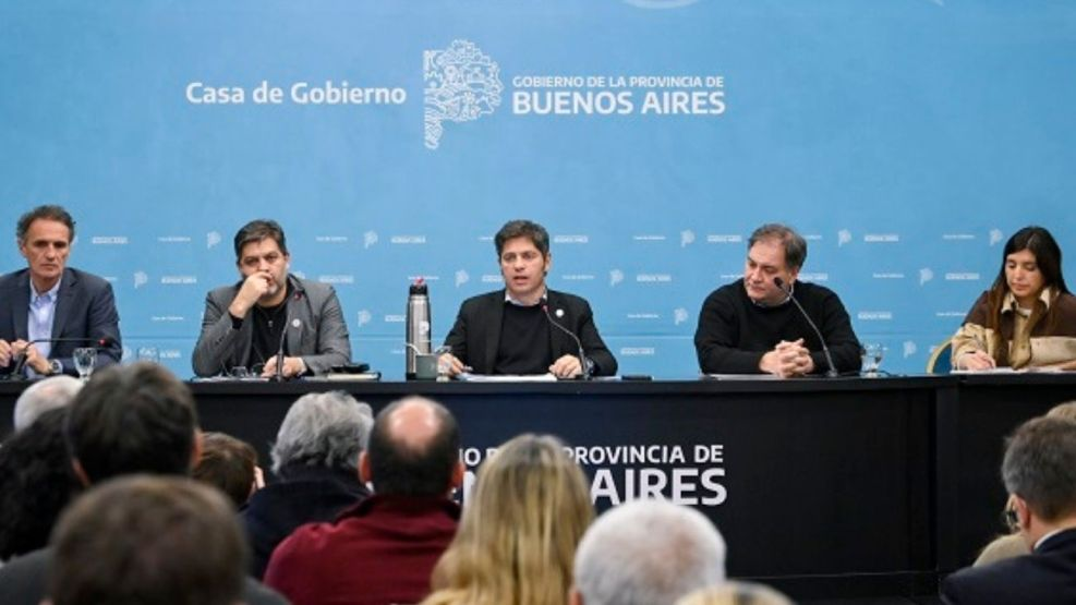 Alerta por lluvias intensas: Kicillof presentó un plan para reforzar la prevención en la Provincia